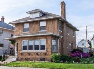 710 W 7th St, Mishawaka, IN
