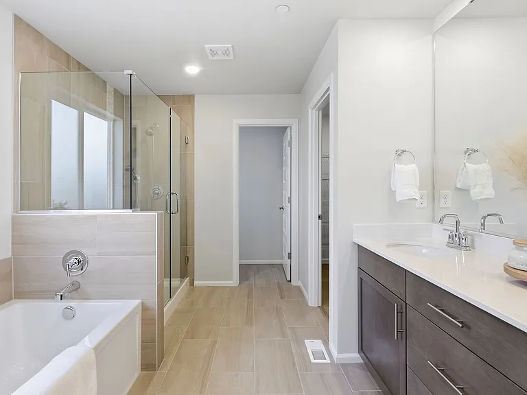 4211 208th Pl SE — Photo 36