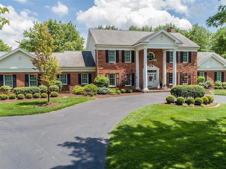 1st image of 410 Conway Aire Dr