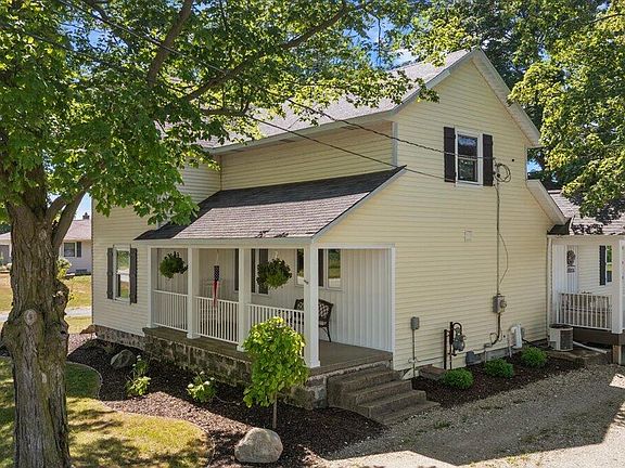 2nd image of 4548 Bauer Rd