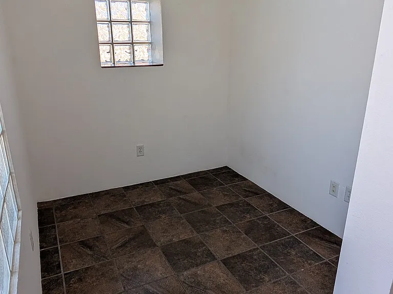 1404 Taos St #A — Photo 7