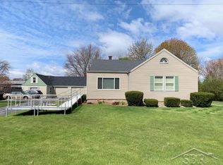 4743 Mackinaw Rd, Saginaw, MI 48603