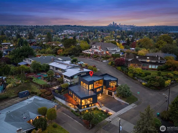6203 52nd Avenue S, Seattle, WA 98118