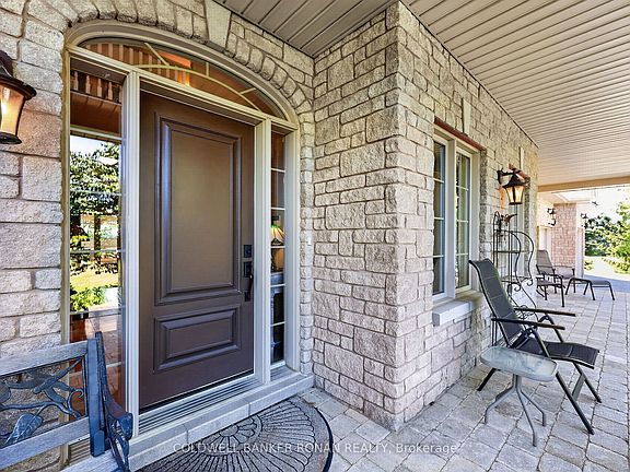 3rd image of 128 Denney Dr