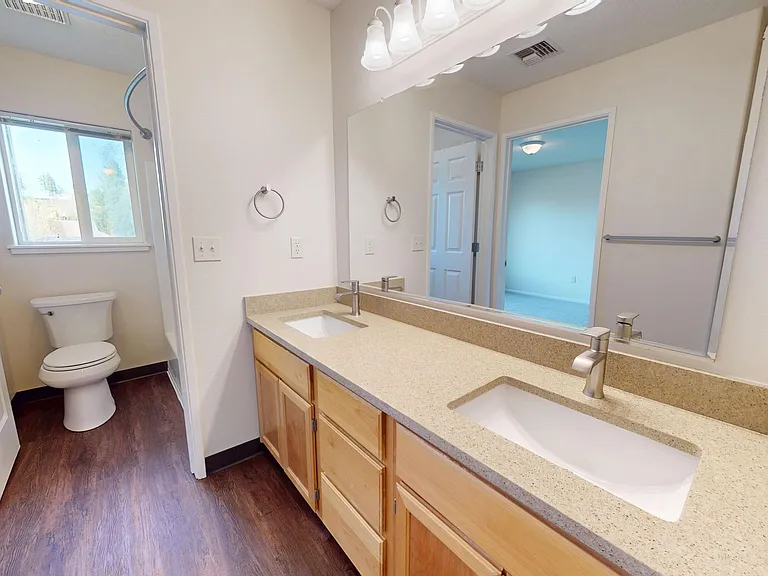 Kentfield Townhomes I & II — Photo 65