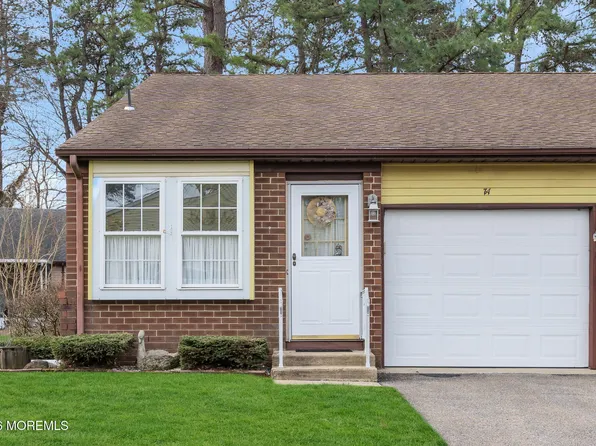 7A Greenwood Lane, Whiting, NJ 08759