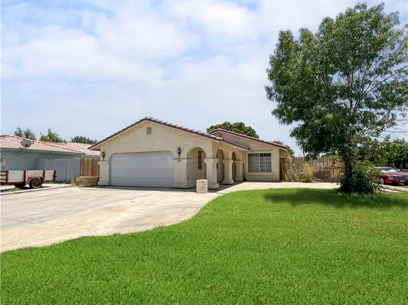 204 Village Dr, Blythe, CA 92225