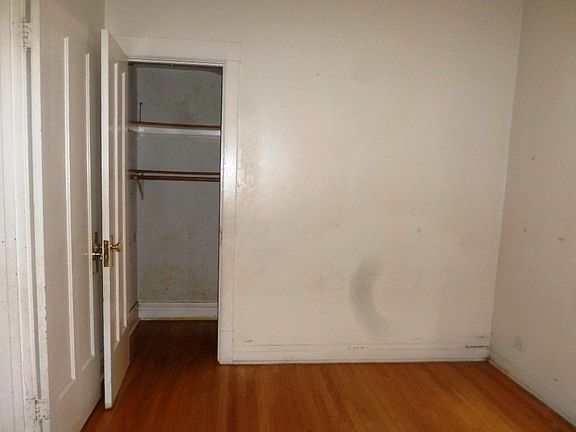 4th image of 2311 N Parkside Ave