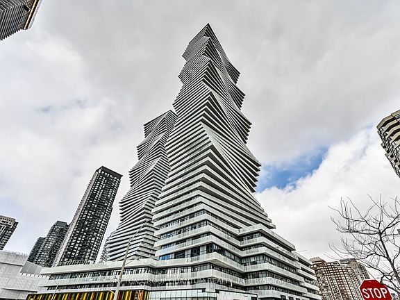 2nd image of 3883 Quartz Rd #208