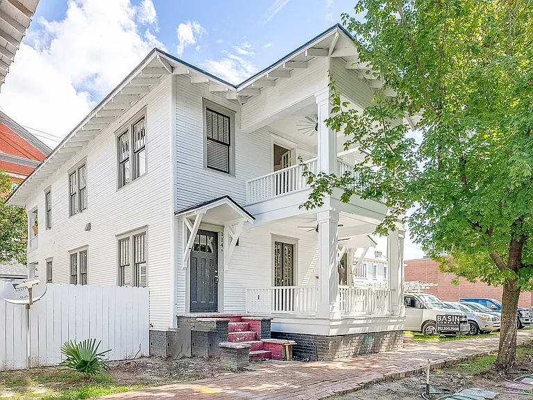 114 W Anderson St #B — Photo 1
