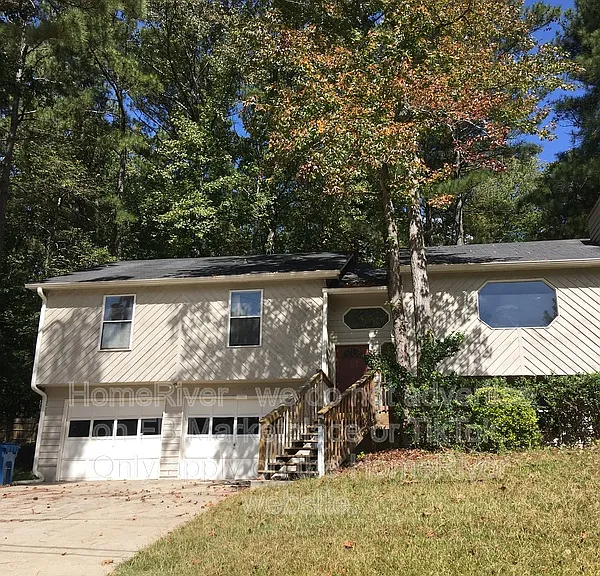 6324 Mount Pisgah Ln — Photo 1