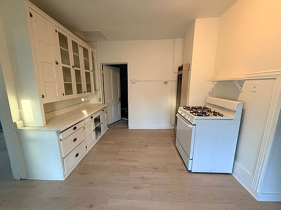 2nd image of 5308 Morningside Ave