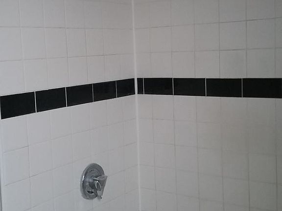 5th image of 307 Oak Hill Ave #2