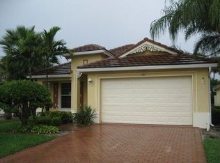 343 Mulberry Grove Rd, West Palm Beach, FL 33411