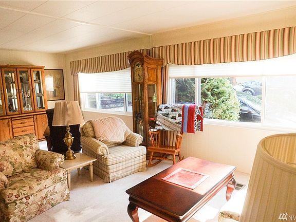The Open L-shaped Living -Dining area lets you arrange your furniture to suit your lifestyle.