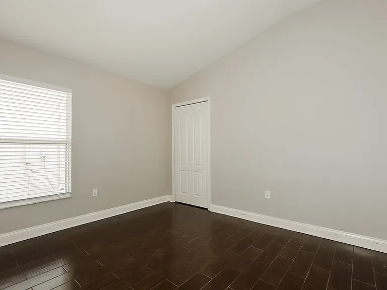 10124 Coldwater Loop — Photo 13