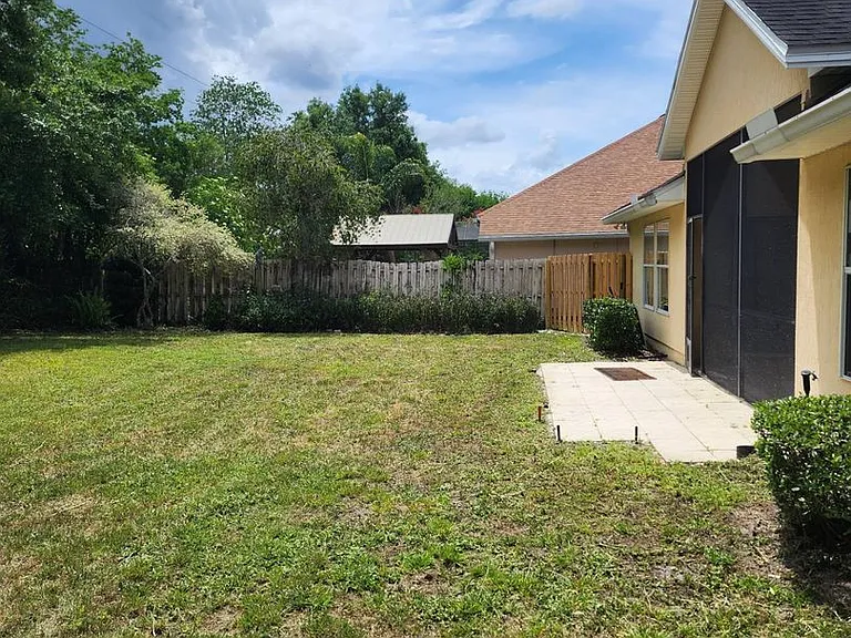 7621 Crosstree Ln — Photo 21