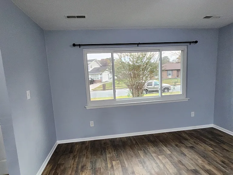 852 Parapet Rd — Photo 9