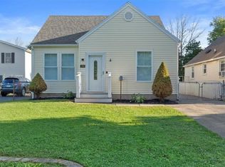 306 Mosley Rd, Rochester, NY 14616