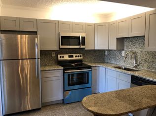 20135 NE 3rd Ct APT 3, Miami, FL 33179