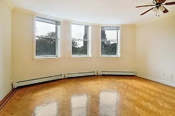 Sold by Citi Habitats | media 32