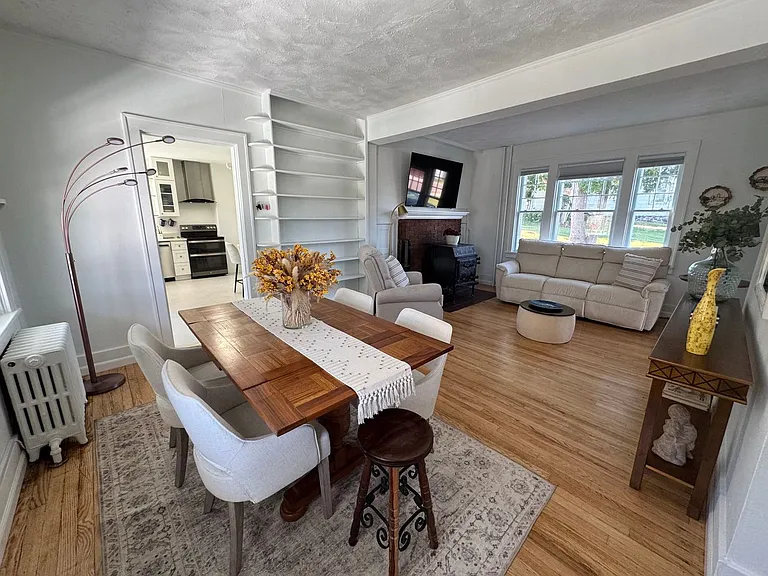 105 W Houghton Ave — Photo 18