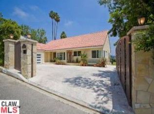 1070 Stradella Rd, Los Angeles, CA 90077