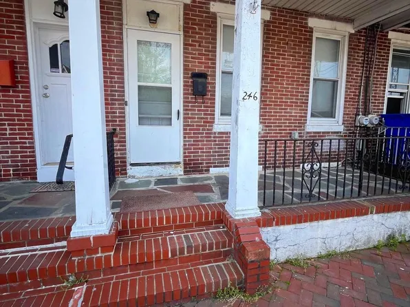 246 W Broad St, Burlington, NJ 08016