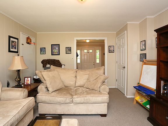 5th image of 22 Brookside Avenue