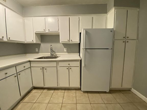 2nd image of 11811 Lake Ave APT 105