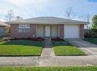 801 Dolphin Ct, Kenner, LA 70065