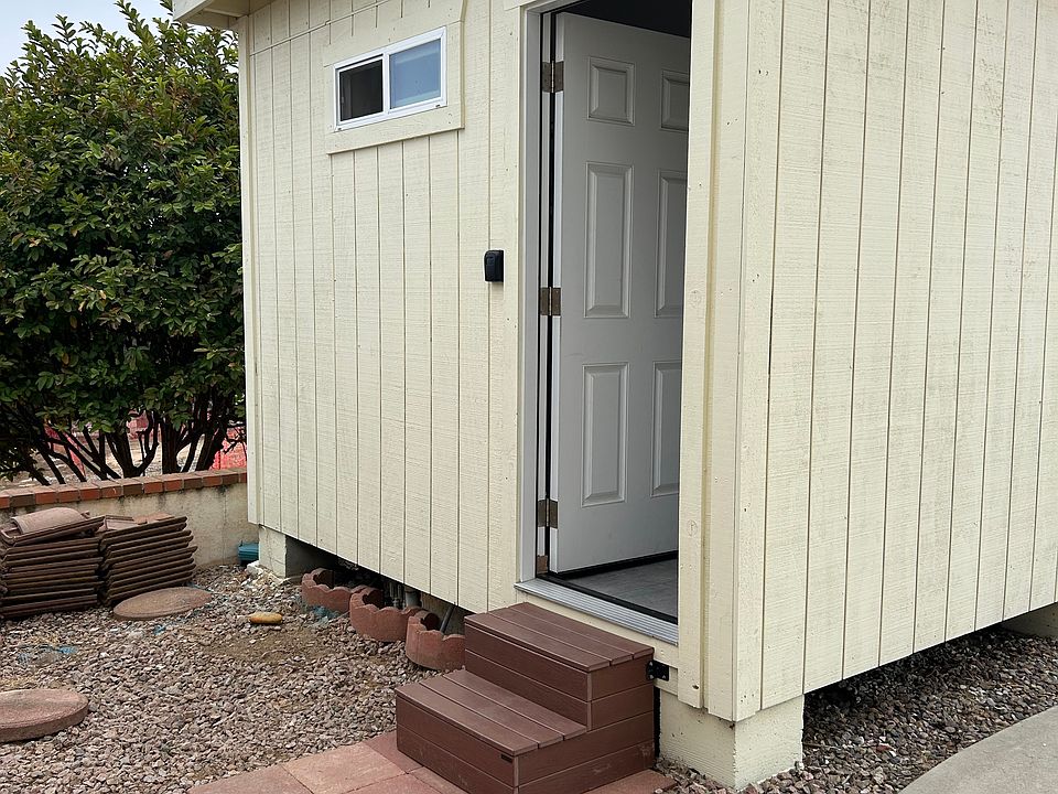 1st image of 1514-1516 Calavo Dr