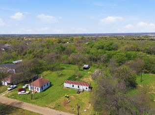 209 NE 8th St, Hubbard, TX 76648