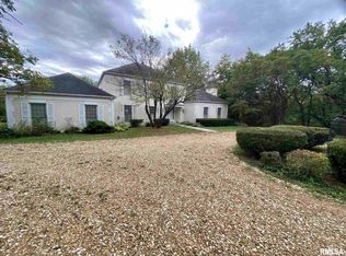 1371 230th St, Aledo, IL 61231