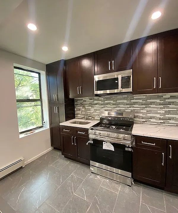 1st image of 314 Macon St #2