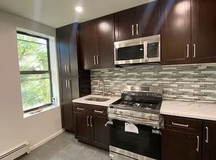 314 Macon St #2, Brooklyn, NY 11216