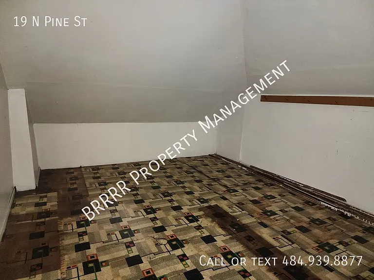 19 N Pine St — Photo 22