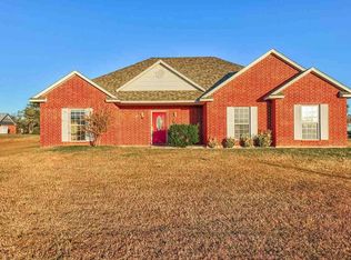 608 Shady Oak, Fletcher, OK 73541