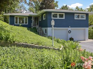 15 Shore Dr, Portage, IN 46368