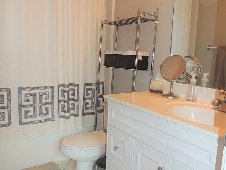 222 S Torrence St #20 — Photo 12