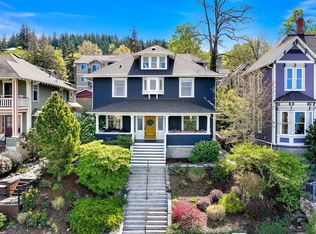 512 N State St, Bellingham, WA 98225