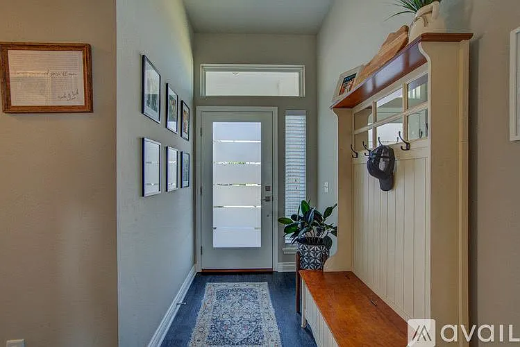3145 Midland Valley St — Photo 4