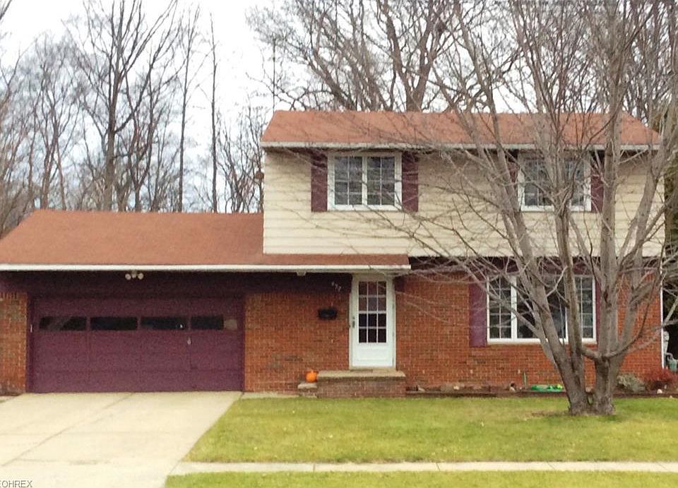 1st image of 437 Windsor Dr