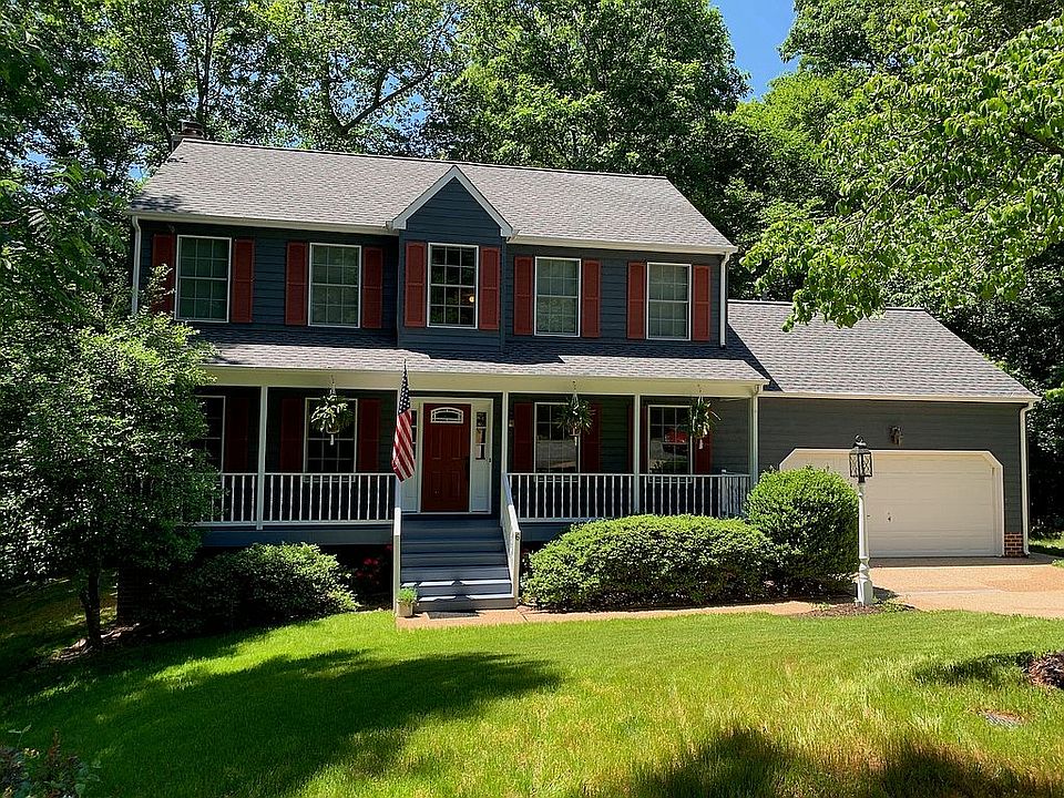 2nd image of 6 Michelles Cir