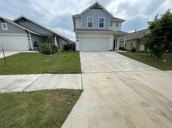 195 Living Reef Dr, Maxwell, TX 78656