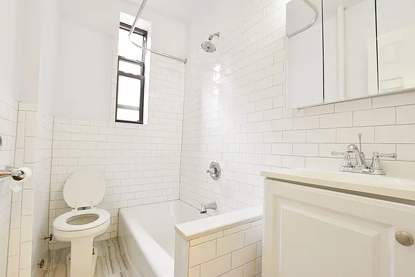 Rented by Highline Residential | media 21