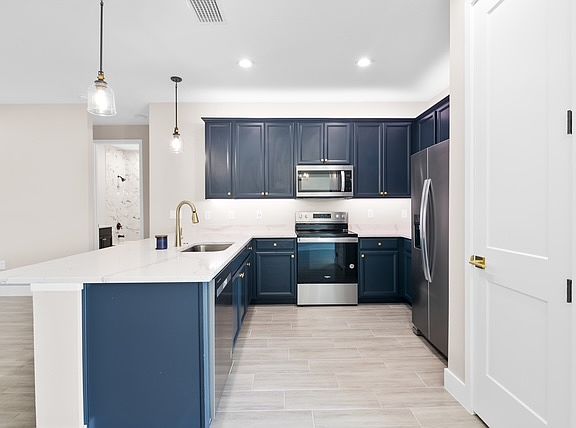 2nd image of 2659 Tennyson Ave SE