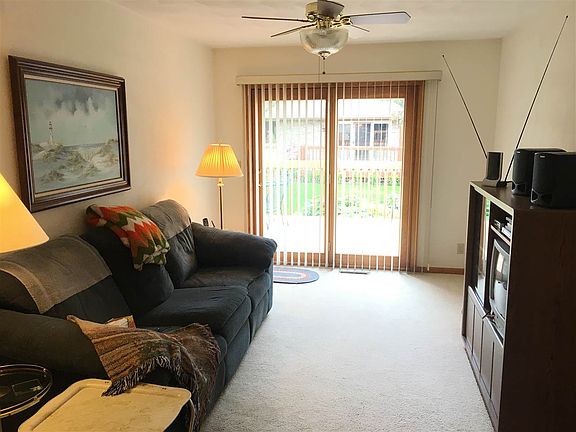 4th image of 6523 Laurelwood Dr