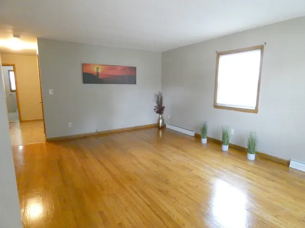 4665 N 68th St, Milwaukee, WI 53218