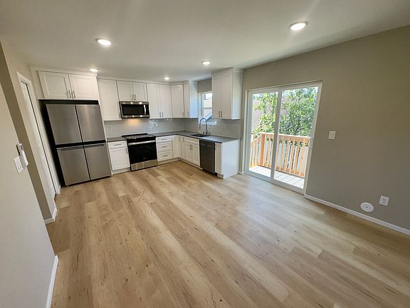 3rd image of 3538 S Brandon St
